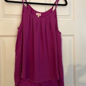 Pink tank with studds